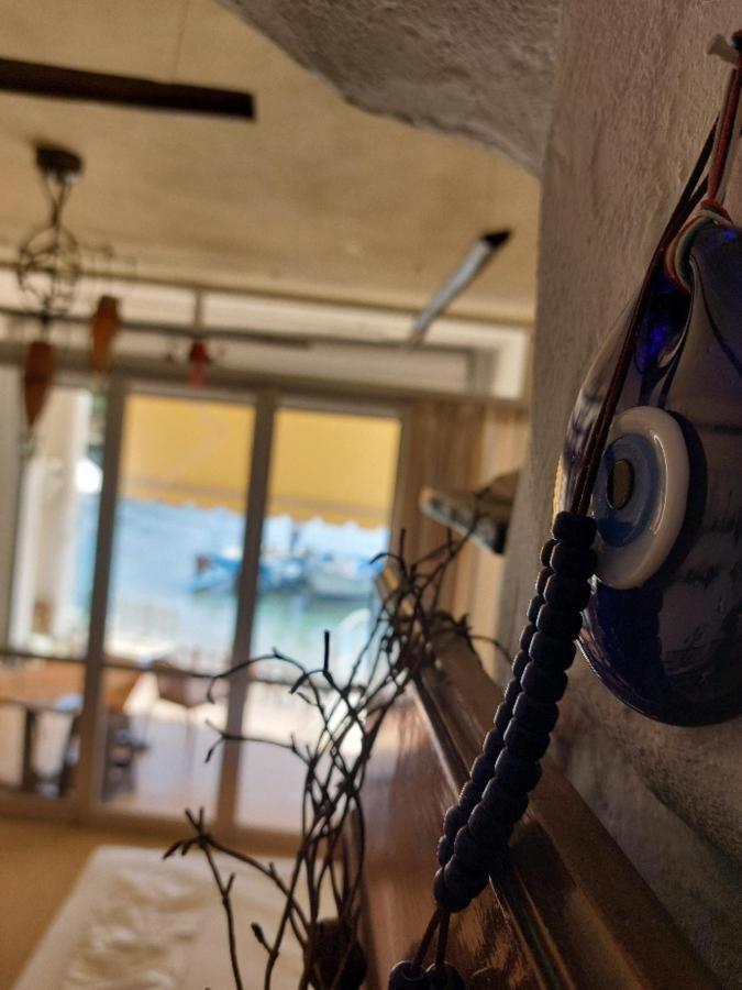 Komissa΄S Beach House Agia Pelagia Eksteriør billede