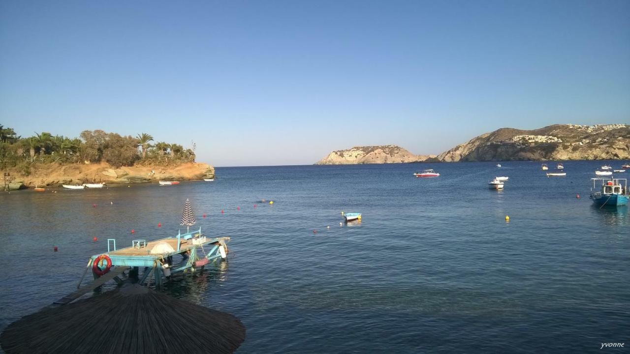 Komissa΄S Beach House Agia Pelagia Eksteriør billede