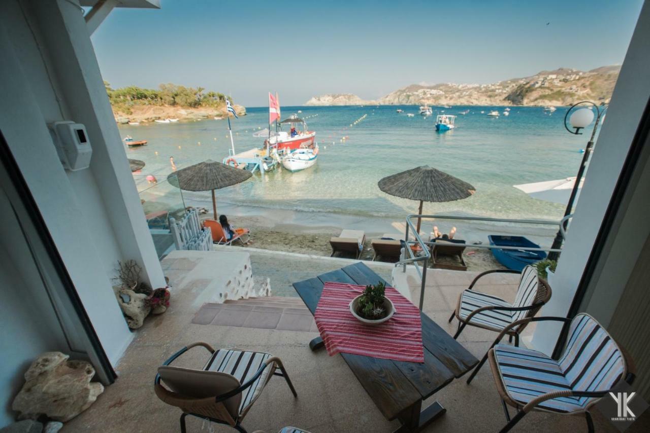 Komissa΄S Beach House Agia Pelagia Eksteriør billede
